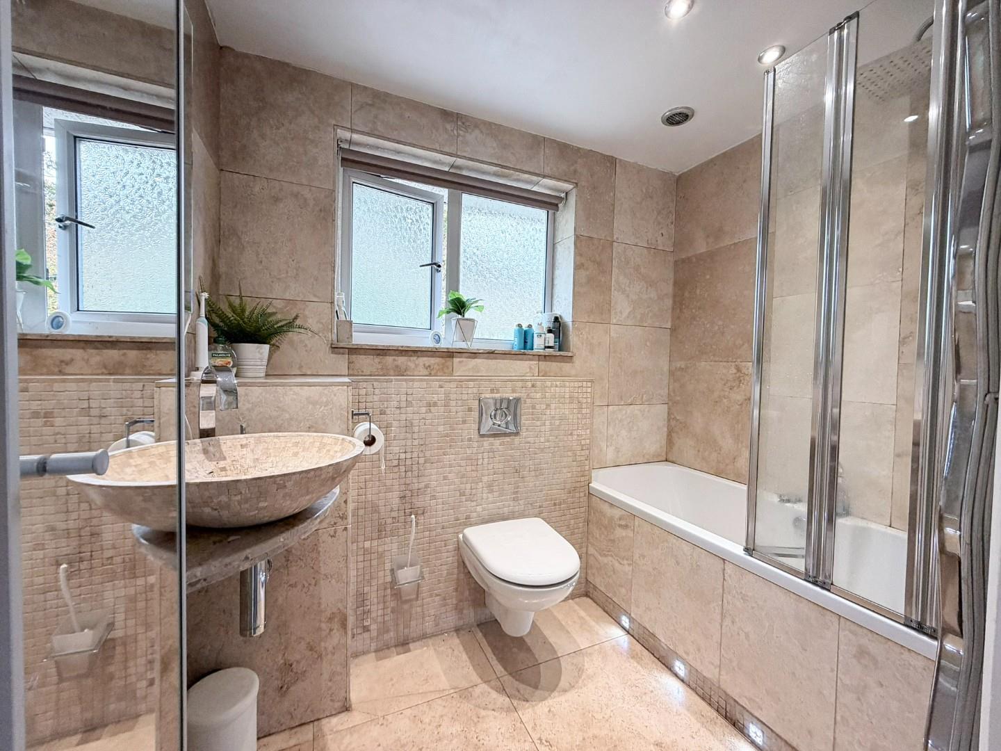 Ffordd Y Dderwen, Bridgend, CF31 4TQ